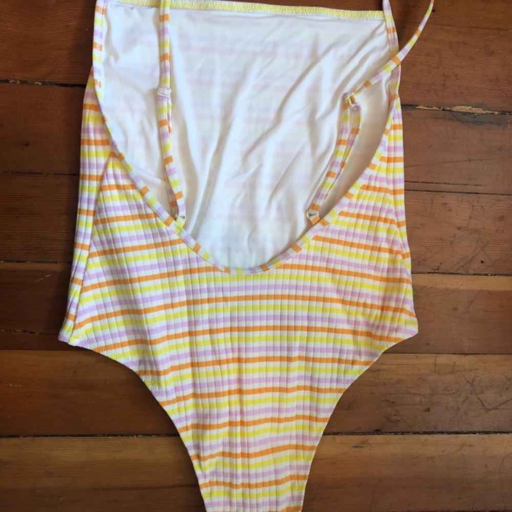 Solid & Striped one piece swimsuit - Picture 2 of 3